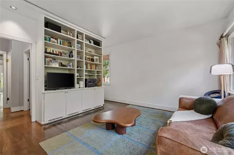 Other - 1108 Harvard Ave E, Seattle, WA 98102 photo 4 of 11