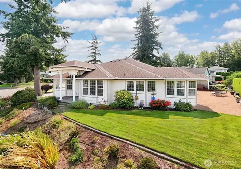 911 E Pacificview Dr, Bellingham, WA 98229