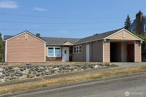 1111 E Ninth St, Port Angeles, WA 98362