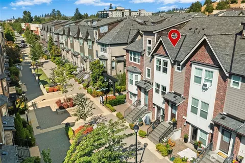 1340 Brooklyn Walk NE, Issaquah, WA 98029