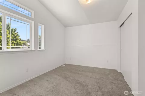 Bedroom - 196 Wind River Dr, Chehalis, WA 98532 photo 3 of 5