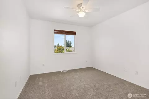 Bedroom - 196 Wind River Dr, Chehalis, WA 98532 photo 5 of 5