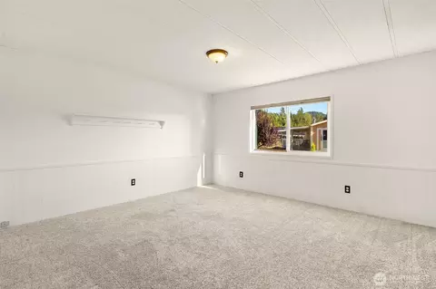 Other - 2228 Anadoll Ave, Enumclaw, WA 98022 photo 4 of 6