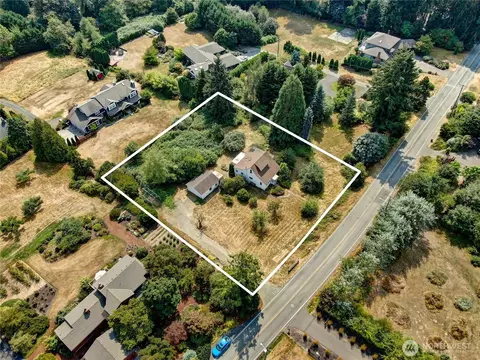 View/Area - 16508 104th Ave NE, Bothell, WA 98011 photo 1 of 2