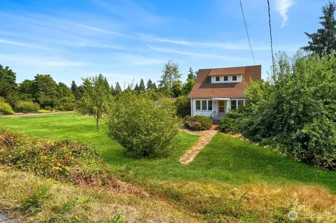 Exterior - 16508 104th Ave NE, Bothell, WA 98011 photo 4 of 5