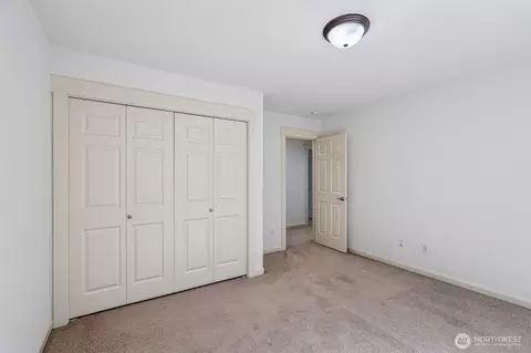 Bedroom - 603 194th Pl SE, Bothell, WA 98012 photo 4 of 5