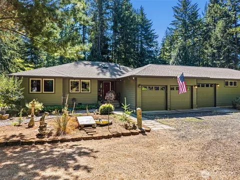 4881 Lone Bear Ln SW, Port Orchard, WA 98367