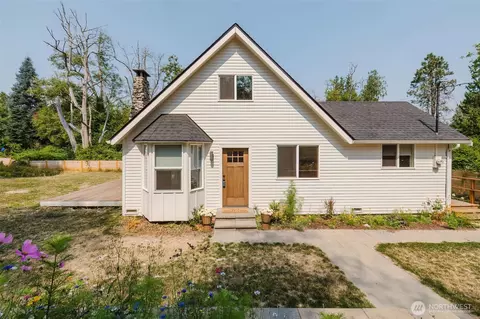 11109 E Jovita Blvd, Edgewood, WA 98372
