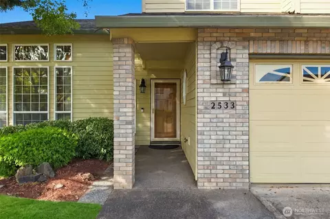 Exterior - 2533 NW 45th Ave, Camas, WA 98607 photo 5 of 8