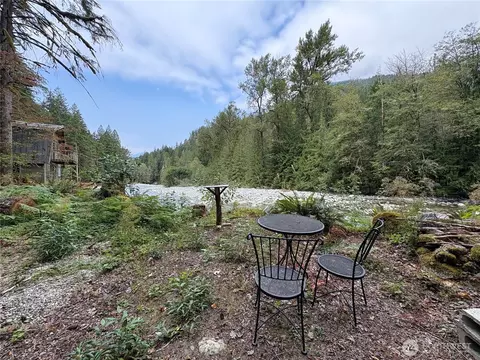 63679 Marblemount Way, Marblemount, WA 98267