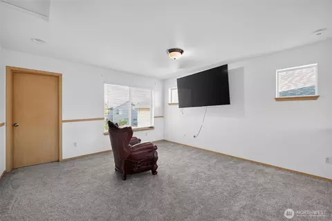 Other - 3908 153rd Pl SE, Bothell, WA 98012 photo 5 of 6
