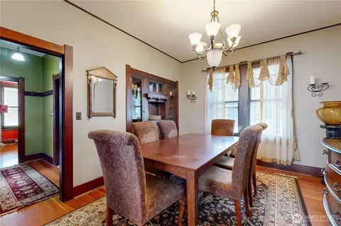 Dining - 320 Juniper St, Walla Walla, WA 99362 photo 4 of 5