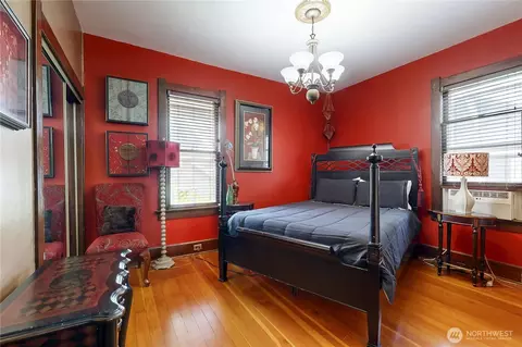 Bedroom - 320 Juniper St, Walla Walla, WA 99362 photo 1 of 6