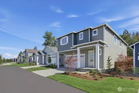 Exterior - 615 Barquist Ln N, Enumclaw, WA 98022 photo 7 of 8