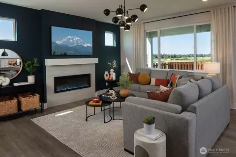 Living - 615 Barquist Ln N, Enumclaw, WA 98022 photo 1 of 1