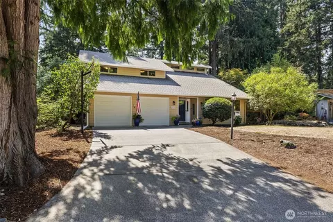 6615 Sierra Ct SE, Lacey, WA 98503