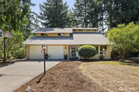 6615 Sierra Ct SE, Lacey, WA 98503