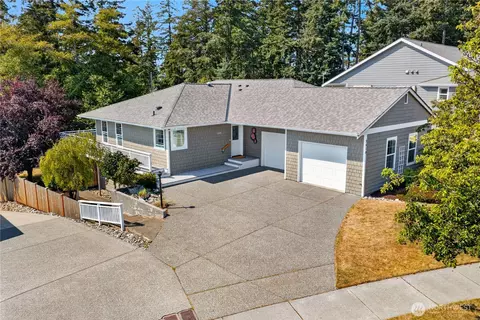 2618 Washington Blvd, Anacortes, WA 98221