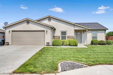 312 E Linden Ave, Moses Lake, WA 98837