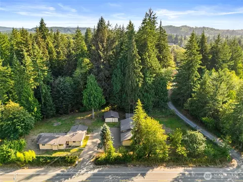 162 S Bank Rd, Elma, WA 98541