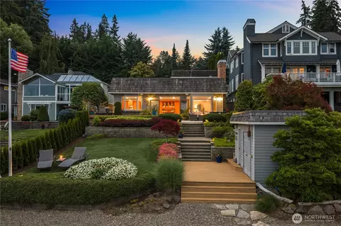 17834 SE 40th Pl, Bellevue, WA 98008