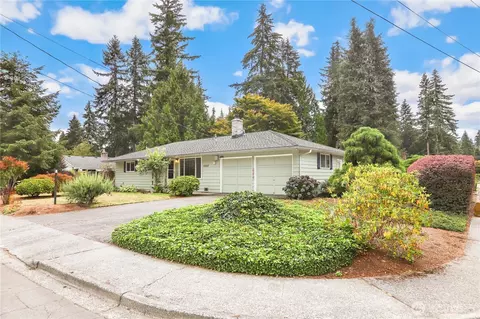 10507 NE 143rd Pl, Kirkland, WA 98034