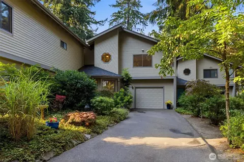 966 9th Cir, Fox Island, WA 98333