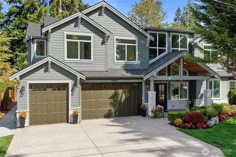 13004 NE 112th St, Kirkland, WA 98033
