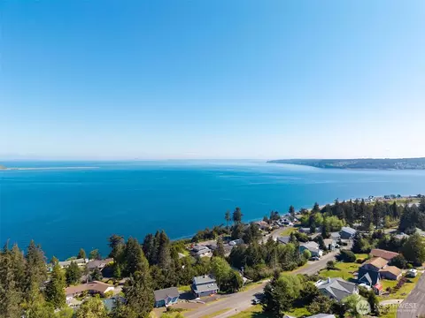 View/Area - 320 N North St N, Sequim, WA 98382 photo 6 of 6