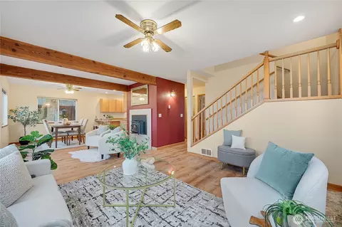 Living - 320 N North St N, Sequim, WA 98382 photo 1 of 2