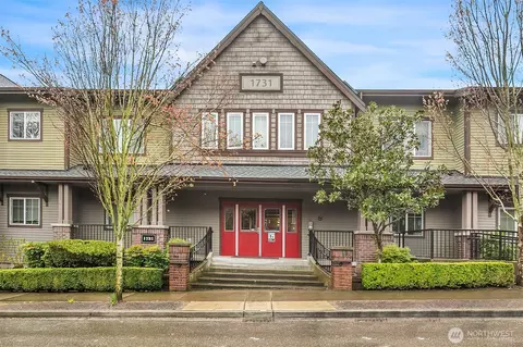 1731 10th Ave NE #B115, Issaquah, WA 98029