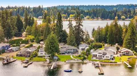15011 W Lake Goodwin Rd, Stanwood, WA 98292