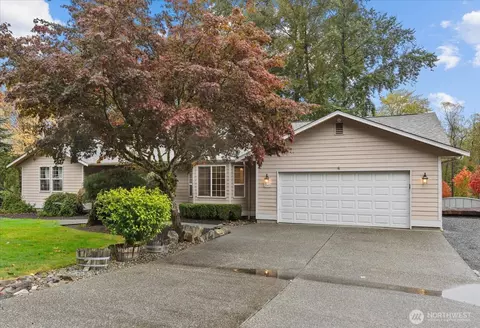 2505 Lake Dr, Lake Stevens, WA 98258
