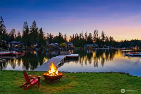 2831 226th Ave SE, Sammamish, WA 98075
