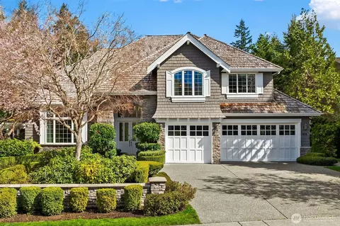 2330 279th Dr SE, Sammamish, WA 98075
