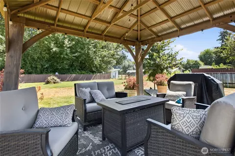 Exterior - 7413 166th Ave E, Sumner, WA 98390 photo 5 of 12