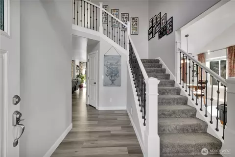 Entry Way - 7413 166th Ave E, Sumner, WA 98390 photo 1 of 3