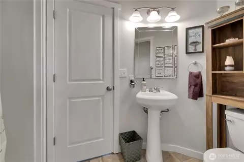 Bath - 7413 166th Ave E, Sumner, WA 98390 photo 1 of 4