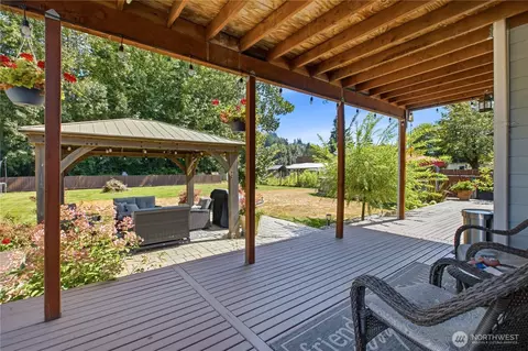 Exterior - 7413 166th Ave E, Sumner, WA 98390 photo 6 of 12