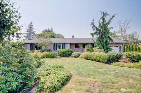 21213 Plaza Dr, Sedro Woolley, WA 98284