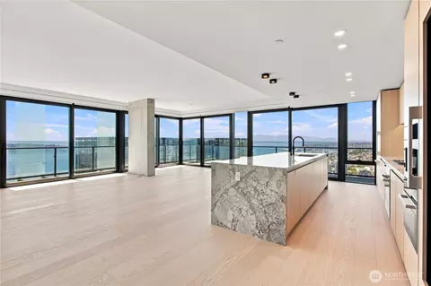 300 Virginia St #4504, Seattle, WA 98101