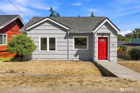 1116 N Lafayette St, Bremerton, WA 98312