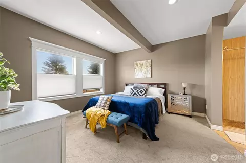 Bedroom - 1106 Sumner Ln, Everett, WA 98203 photo 1 of 5