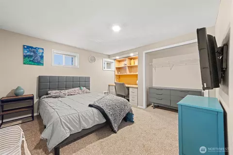 Bedroom - 1106 Sumner Ln, Everett, WA 98203 photo 5 of 5