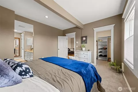 Bedroom - 1106 Sumner Ln, Everett, WA 98203 photo 3 of 5