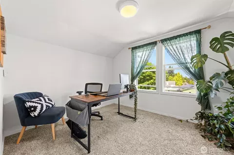 Other - 1106 Sumner Ln, Everett, WA 98203 photo 10 of 13