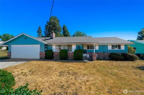 10837 SE 217th St, Kent, WA 98031
