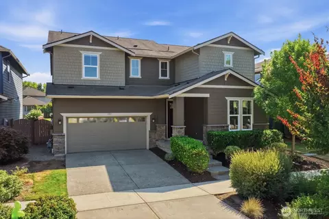 353 Zemp Way NE, North Bend, WA 98045