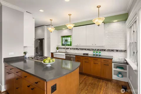 Kitchen - 930 20th Ave E, Seattle, WA 98112 photo 1 of 4