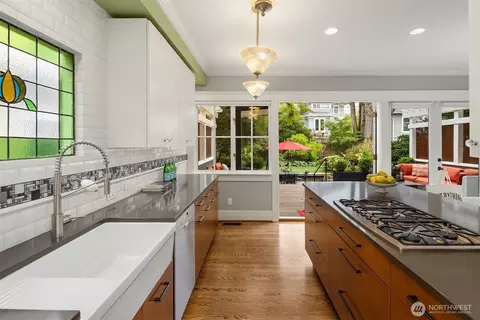 Kitchen - 930 20th Ave E, Seattle, WA 98112 photo 4 of 4